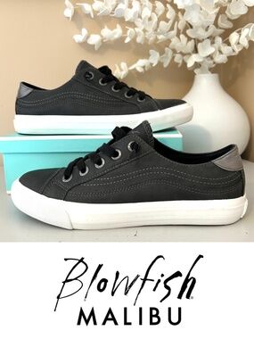 Blowfish Malibu Missy Slip On Sneakers Dark Grey Vegan Leather Size 7.5